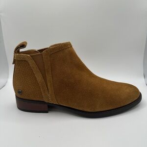 UGG Suede Chelsea Boots